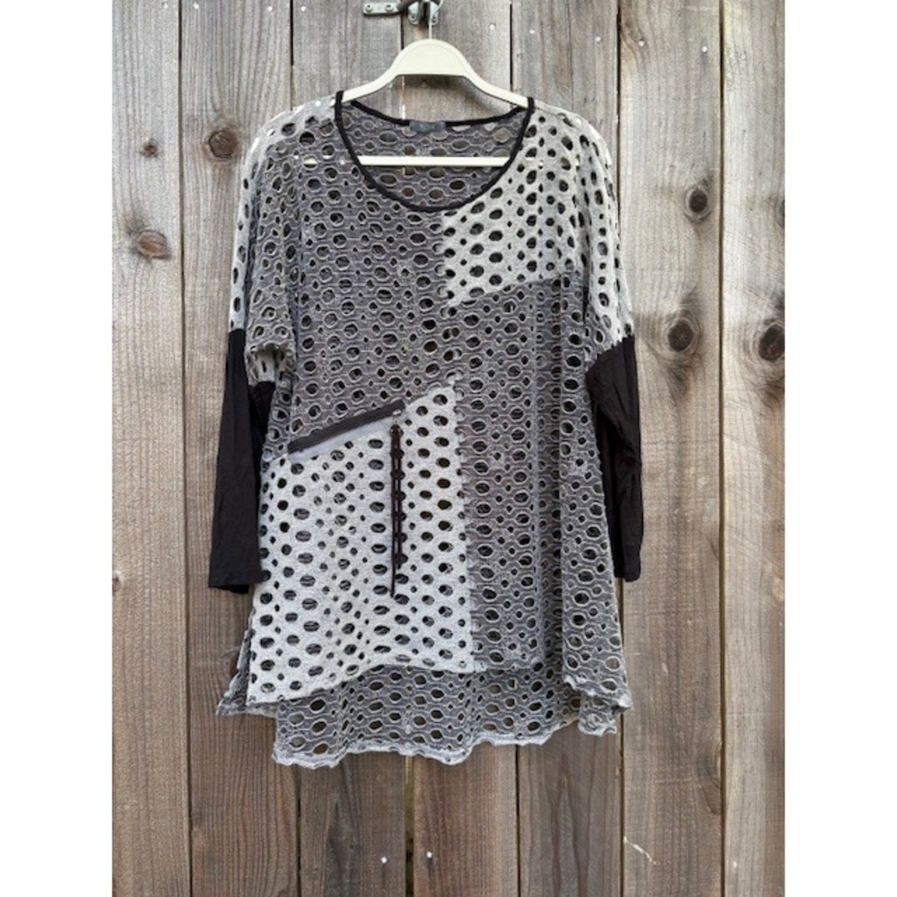 Yushi‎ Tunic Top Long Sleeve Layered Look Unique Avant Garde Design